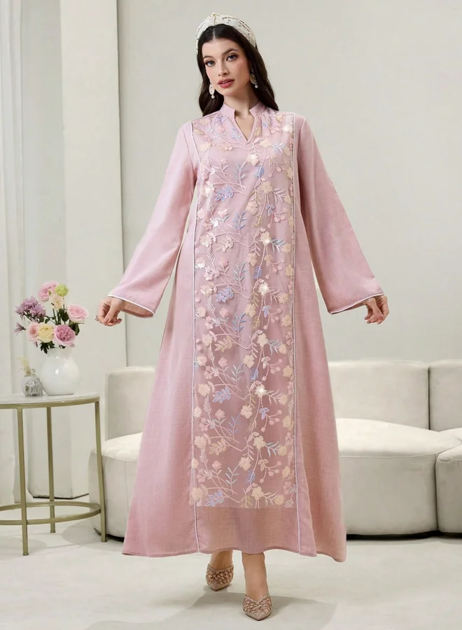 تايك تو جلابية بياقة مفتوحة ورقعة زهور بترتر